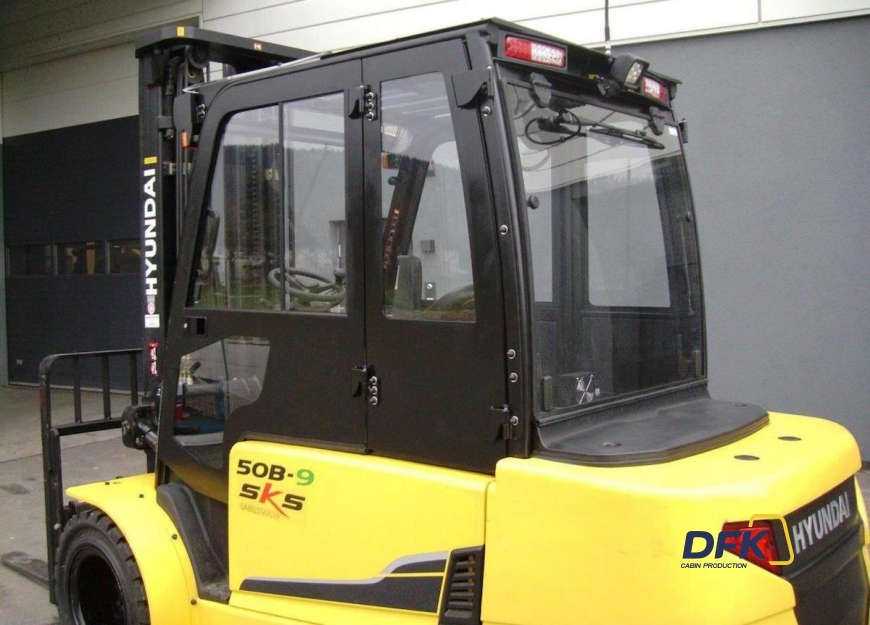 Hyundai 40-50B 9