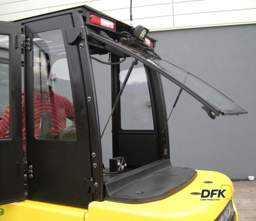 Hyundai 40-50B 9