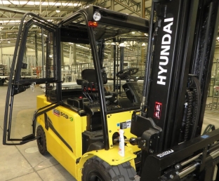 Hyundai 40-50B 9
