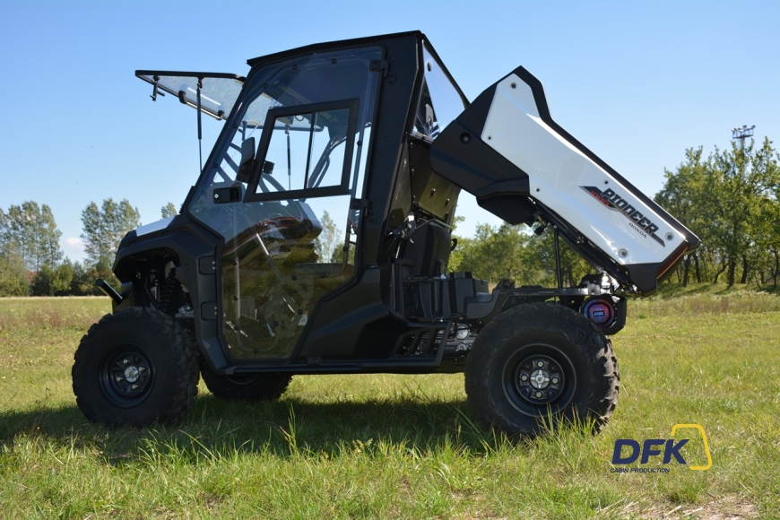 HONDA Pioneer 1000 